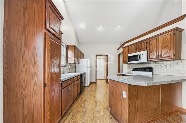 Photo - 1430 Belvo Estates Dr