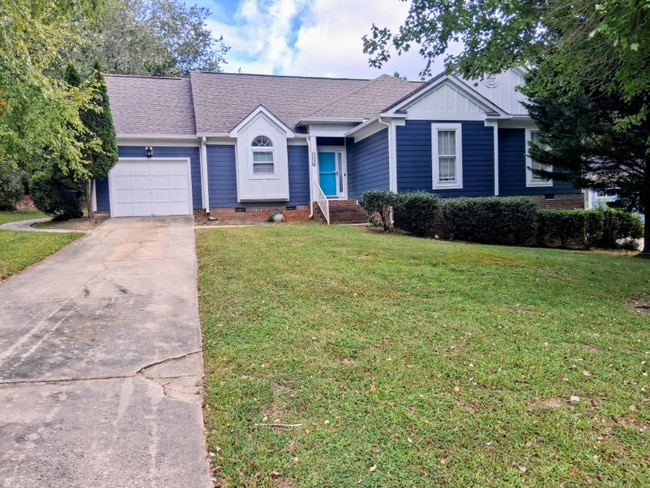 Building Photo - 3930 Saxonbury Way