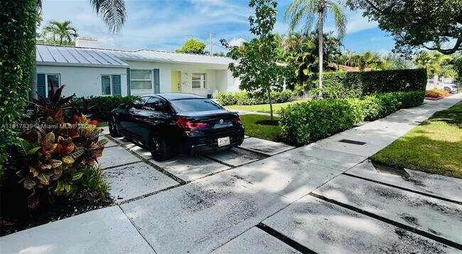 Photo - 4633 SW 13th Ter