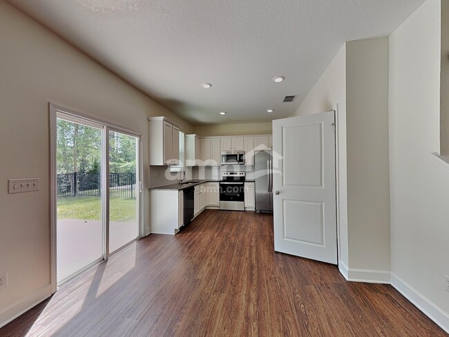 Photo - 10323 Marsh Edge Ct