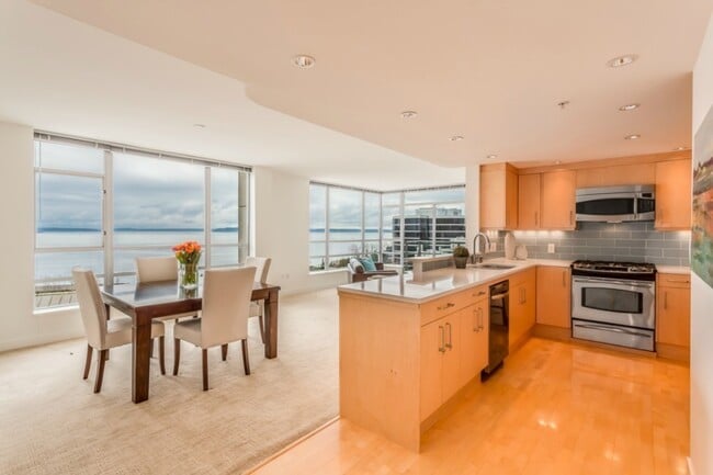 Photo - 2929 1st Ave Unit Apt 500