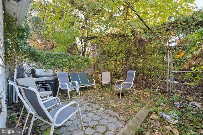 Photo - 1722 Willington St