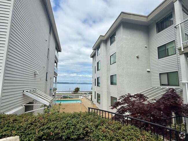 Building Photo - Alki Shores Condominiums - Alki Beach