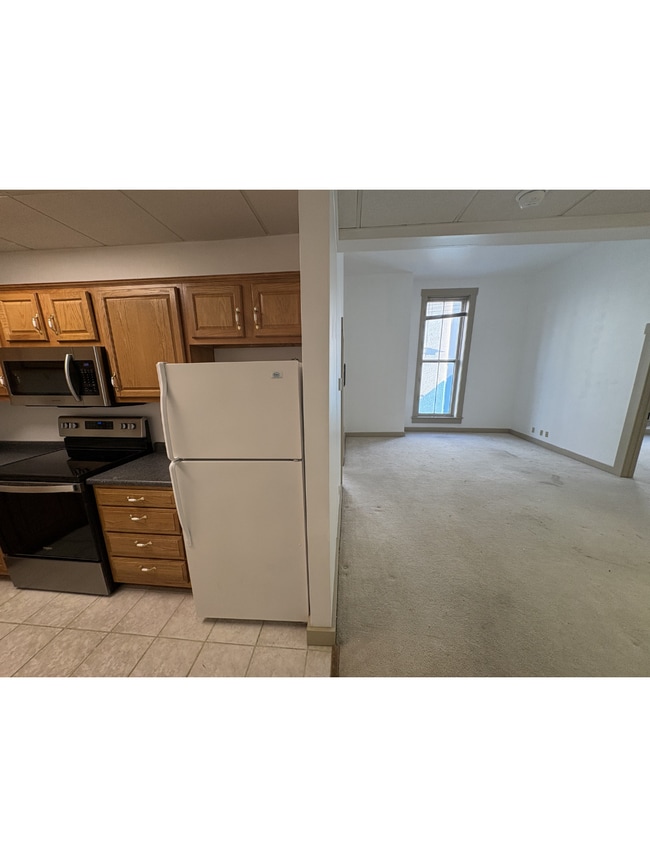 Photo - 6th Street Apartments Unit B