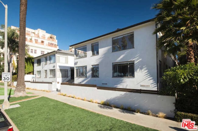 Photo - 617 Ocean Ave Unit D