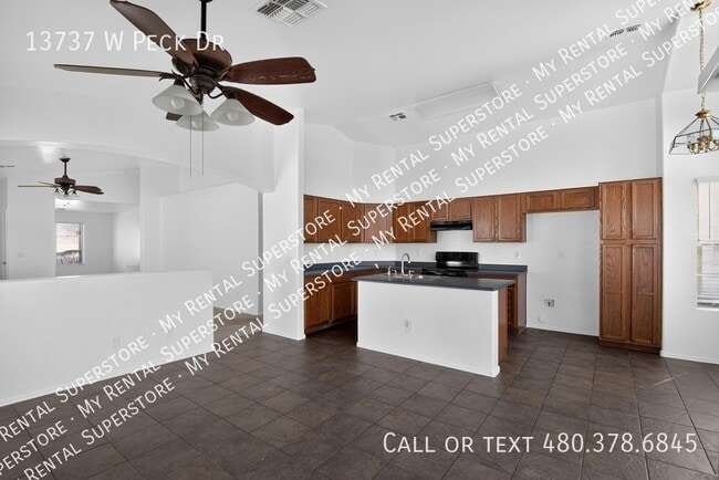 Photo - 13737 W Peck Dr
