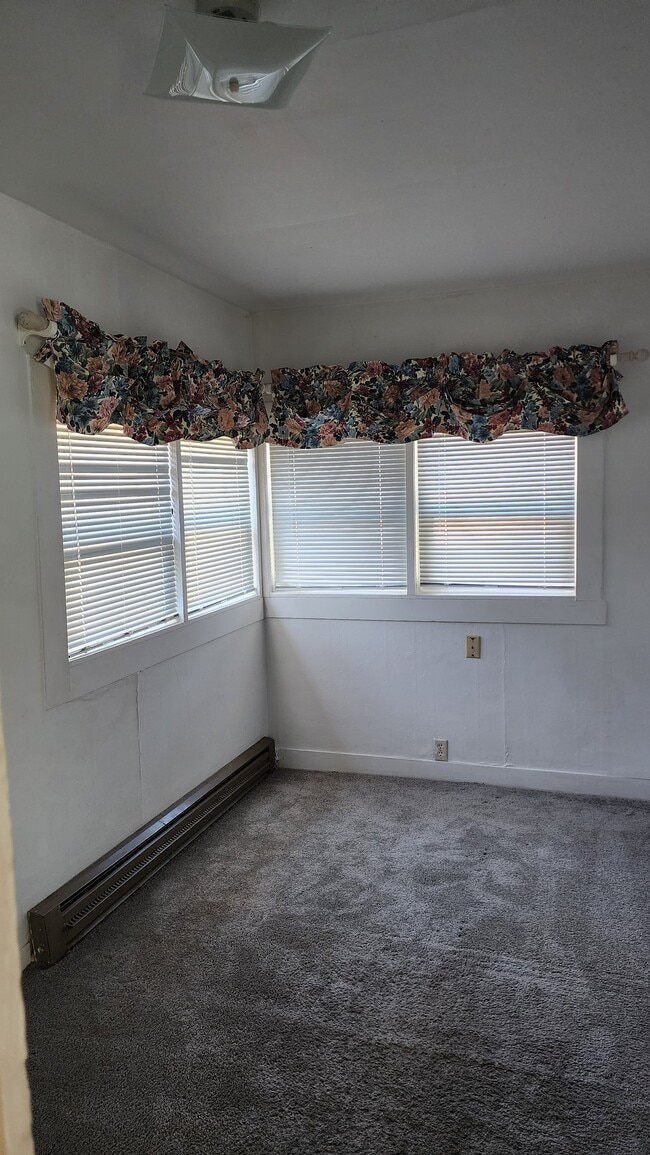 Photo - 315 W 12th Ave
