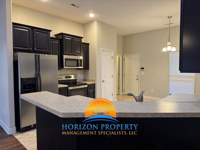 Photo - 117 Rein Dance Ln