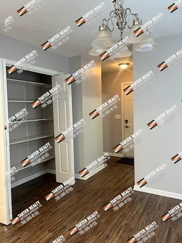 Photo - 1608 S Stapleton Dr