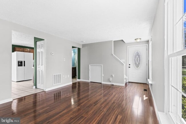 Photo - 4817 Kingfisher Ct