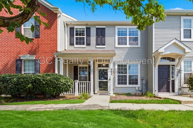 Building Photo - 203 Springbrook Trail S