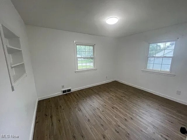 Building Photo - 602 Longmere Dr