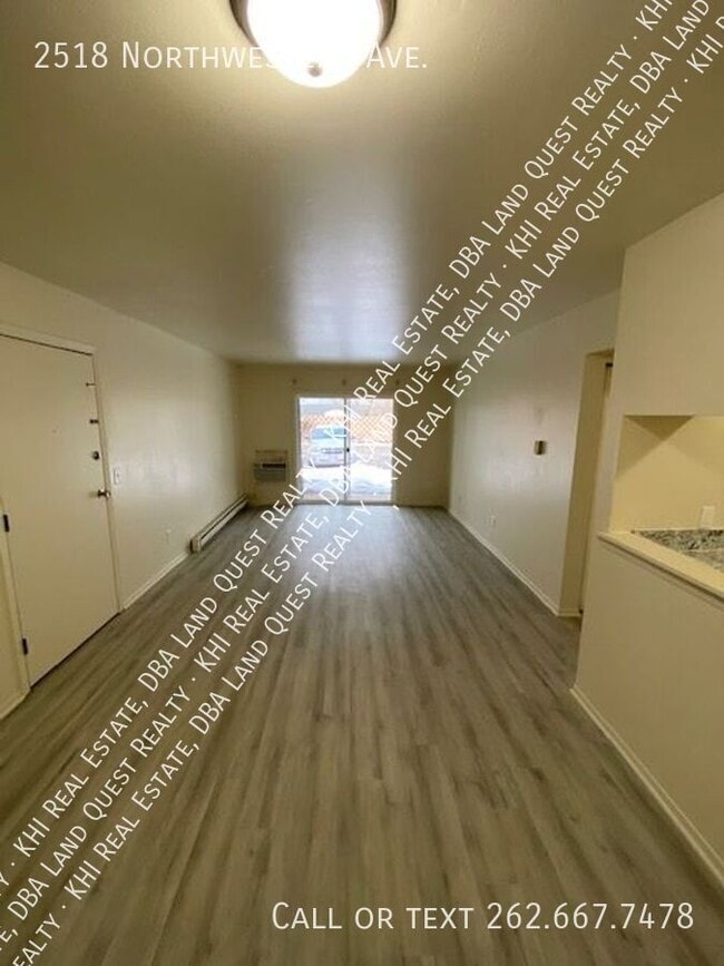 Photo - 2518 Northwestern Ave