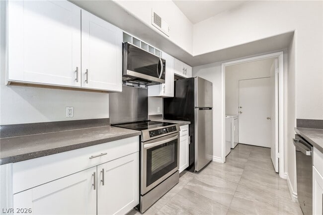 Photo - 2615 W Gary Ave Unit 1089