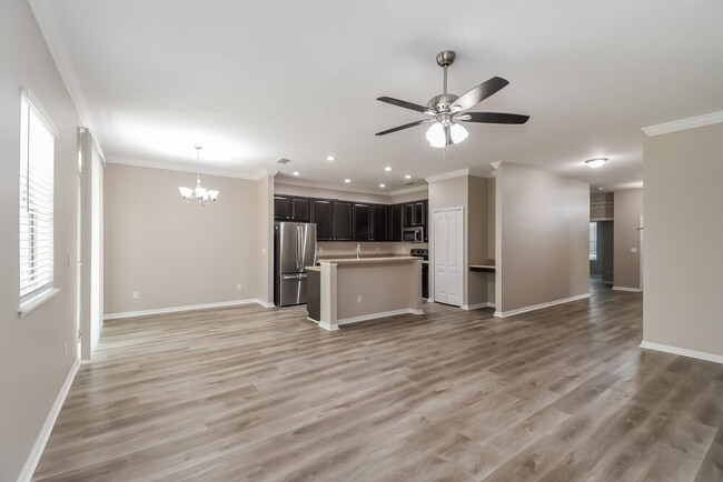 9325 Aplomado Circle