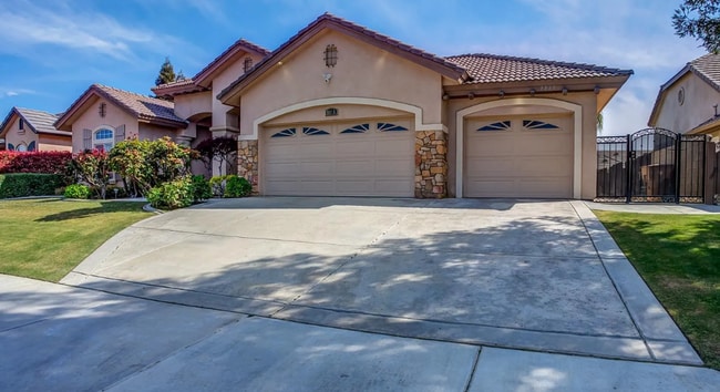 Photo - Amazing Home for Rent