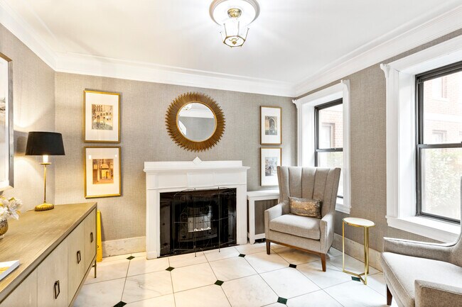 Photo - Montclair Gardens