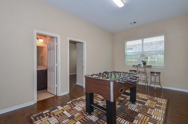 Photo - 4107 Elk Bluff Ln