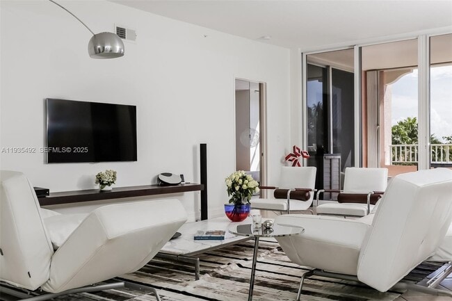 Photo - 747 Crandon Blvd Unit 410