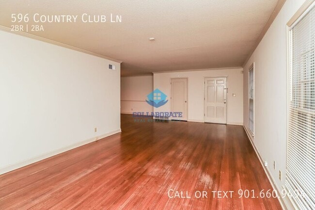 Photo - 596 Country Club Ln