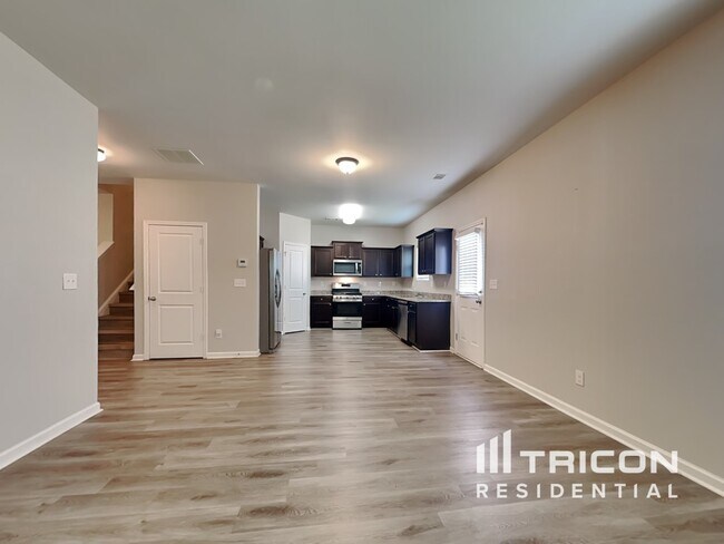 Photo - 2362 Clapton Ct