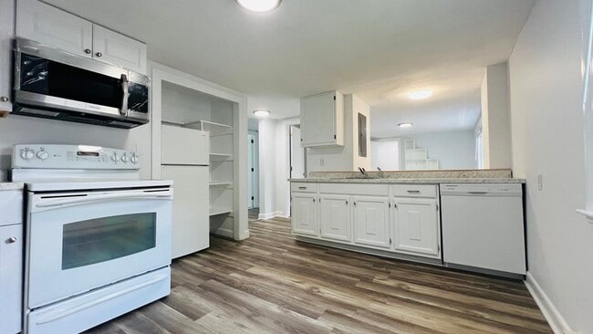 Photo - 5-7 Hawthorne Park Condo Unit 3