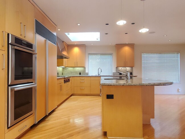 Photo - 19354 Titus Ct