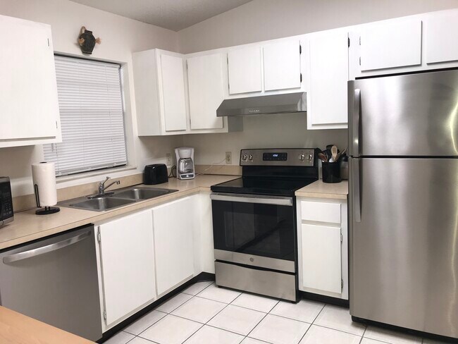 Photo - 3021 SE Aster Ln Unit 707