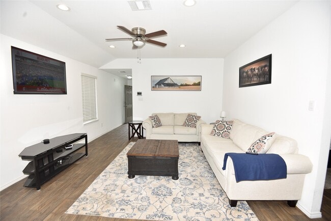 Photo - 16684 Lonely Pines Dr