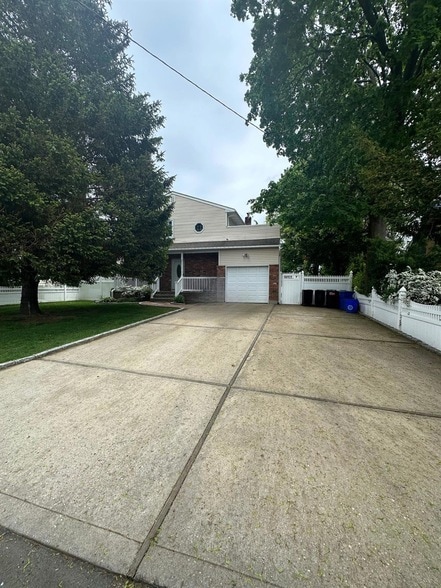 Photo - 158 Farmers Ave