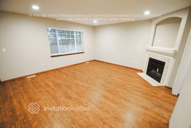 Photo - 10019 3rd St NE