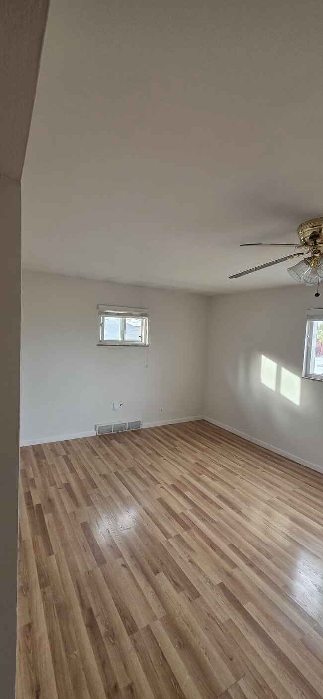 Photo - 248 Lakeside Dr