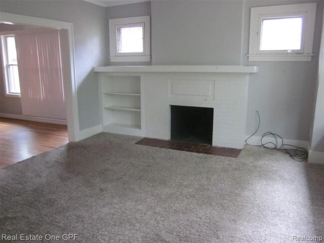 Photo - 1016 Beaconsfield Ave