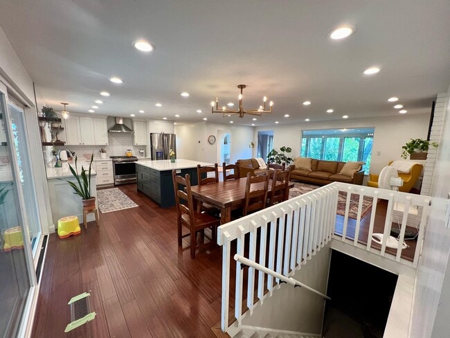 Photo - 6120 W Valley View Dr House