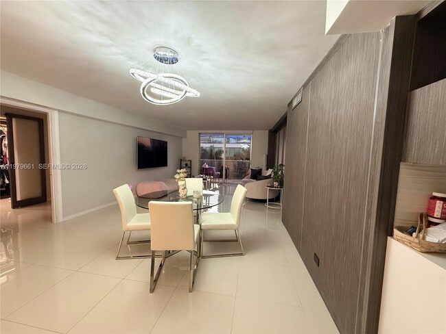 Photo - 6039 Collins Ave Unit 635