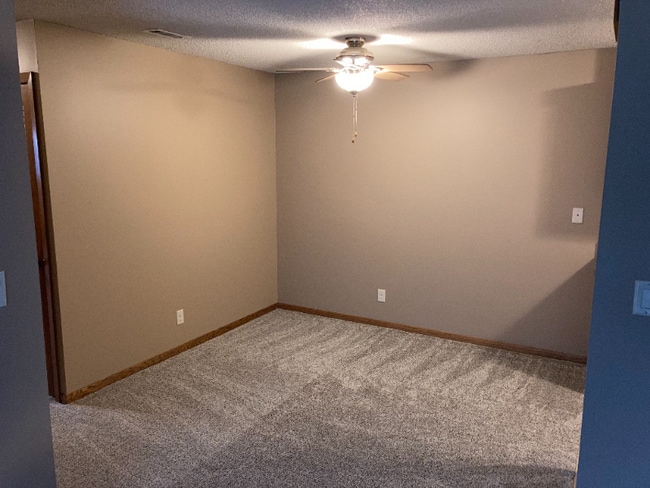 Photo - 5100 Emerald Dr Unit 24