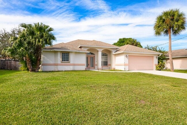 Photo - 2270 SW Tampico St