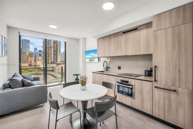 Photo - 121 NE 5th St Unit 902