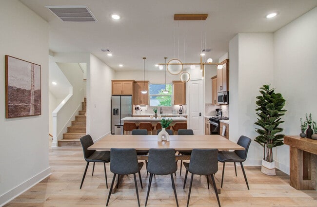 Photo - 3311 Daphne St Unidad ID1255369P