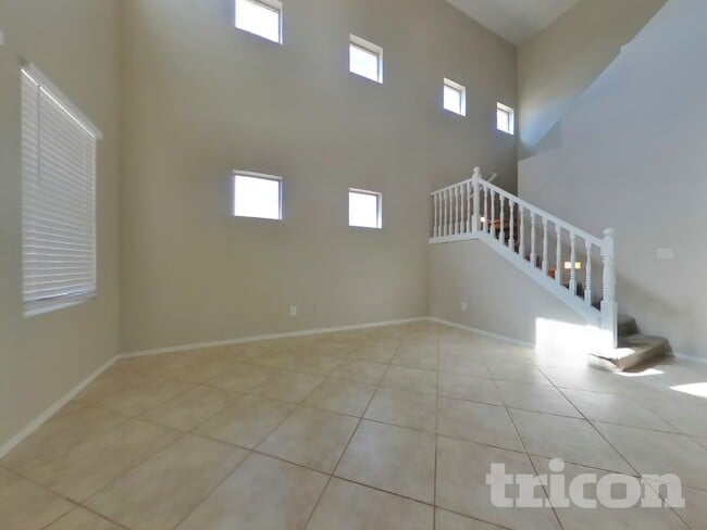 Photo - 9406 W Berkeley Rd