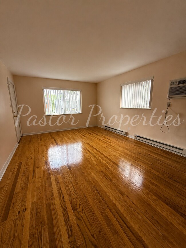 Photo - 3642 Northdale Pl Unit 2