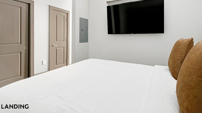 Photo - 155 Birdsall St Unidad 142