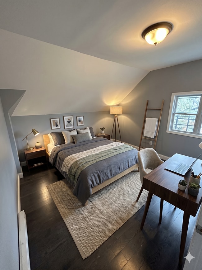 Building Photo - 145 Sherman Ave Unit 145 Sherman #3