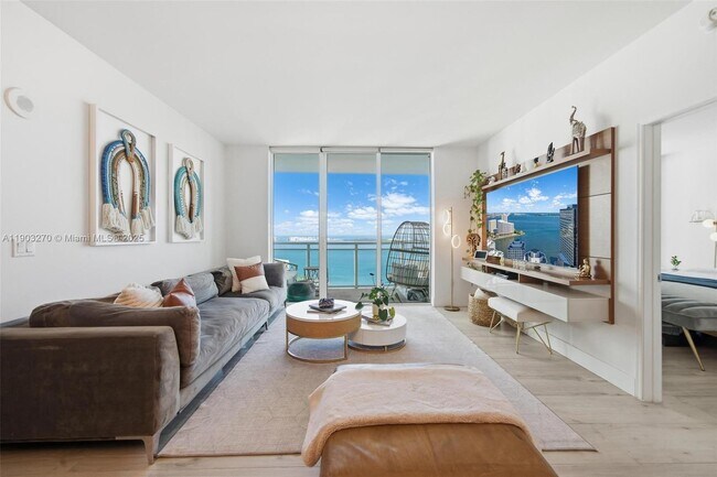 Photo - 951 Brickell Ave Unit 3504