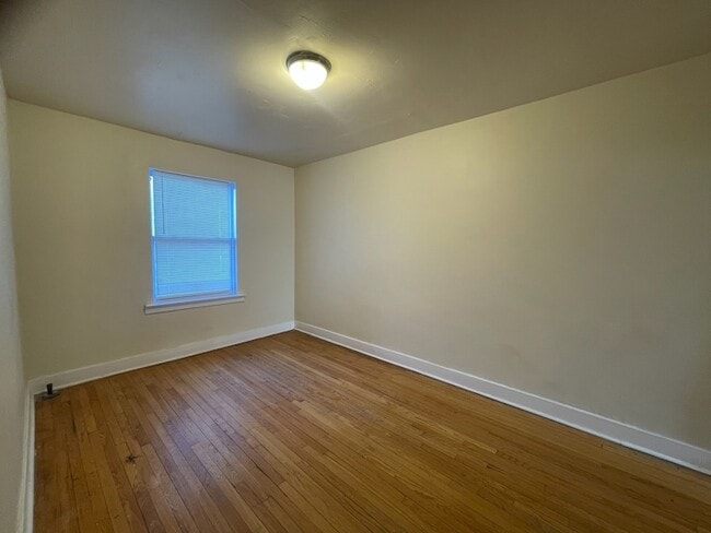 Photo - 7029 S Indiana Ave