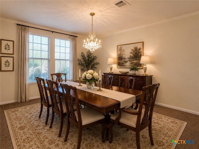Photo - 5000 Willamette Ln
