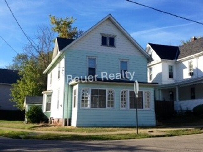 Building Photo - Affordable 3 Bedroom Home
