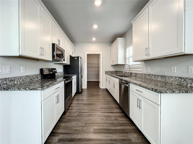 Photo - 3715 W Wisconsin Ave