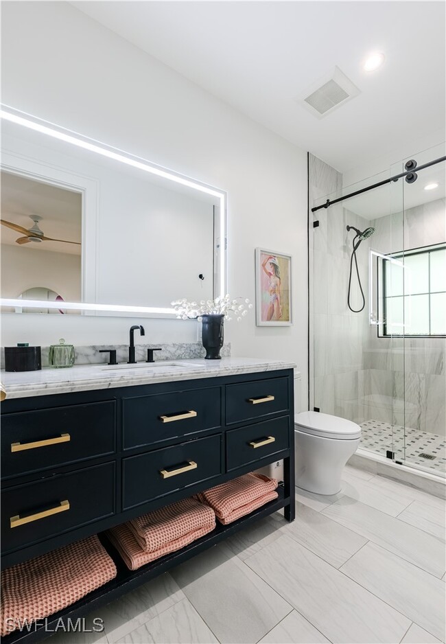 Photo - 681 Katemore Ln