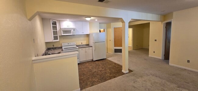 Photo - 5200 Montecito Ave Unit Apartment